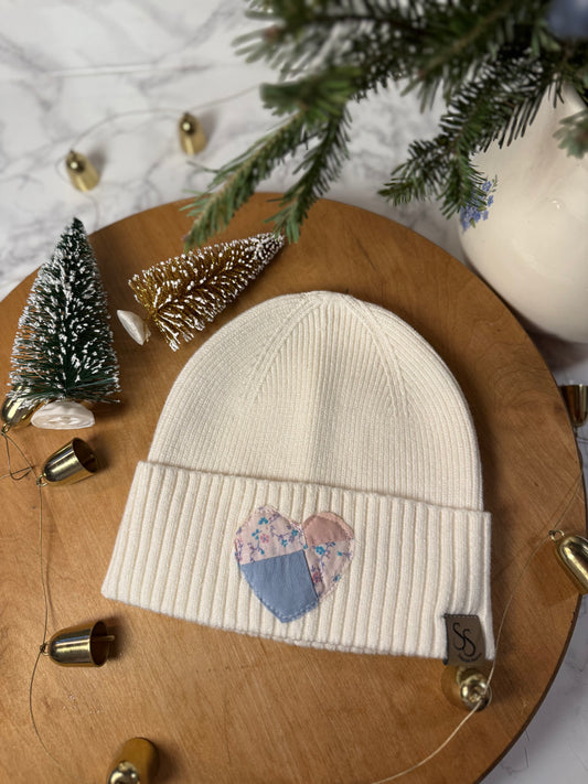 Heart Patch Toque [WHITE 3]